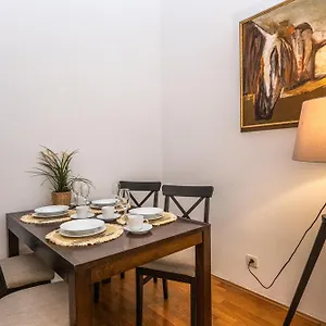 Wishlist Residences - Old Town Square Appartamento
